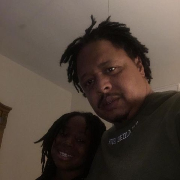 Meet your Posher, Jermar - Picture 1 of 1